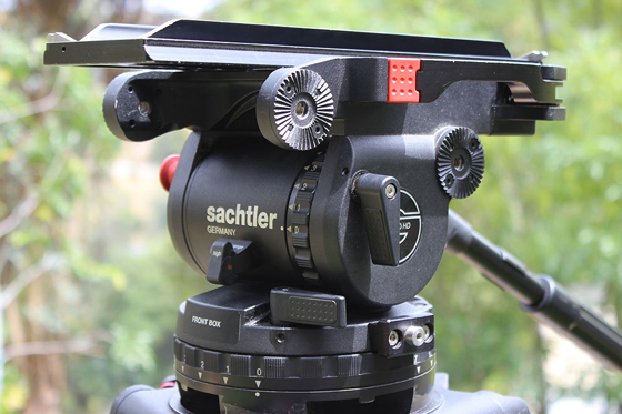 Tripé Sachtler Cine30